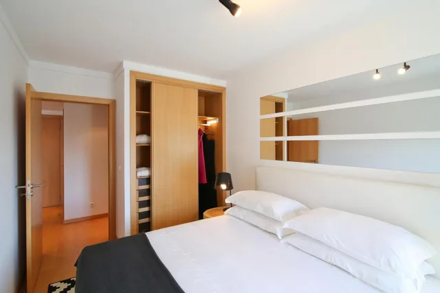 شقة بإطلالة على المدينة بـ3 غرف نوم، Panoramic Living 2/10