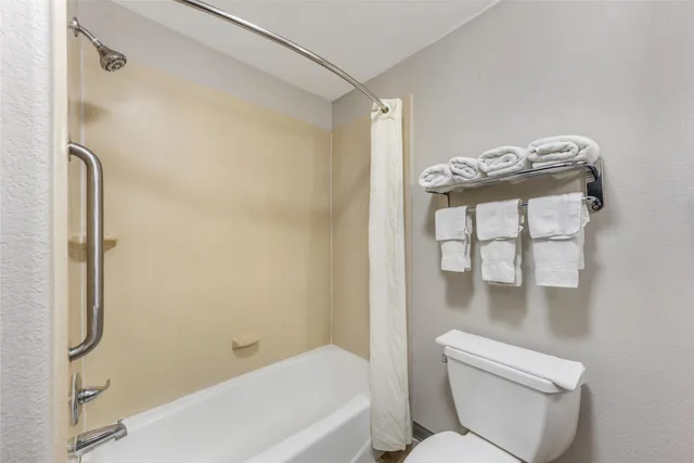 جناح بسريرين كوين مع أريكة، Best Western Sea World/Lackland AFB NW Hotel Suites 3/3