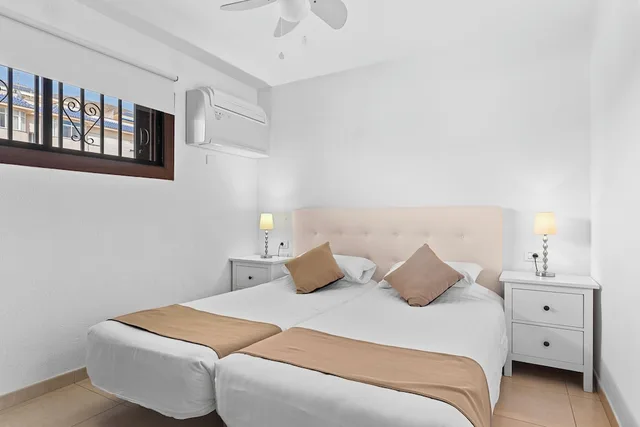 شقة سوبيريور بسريرين منفصلين بغرفة نوم واحدة، PALOMA BEACH APARTMENTS 2/9
