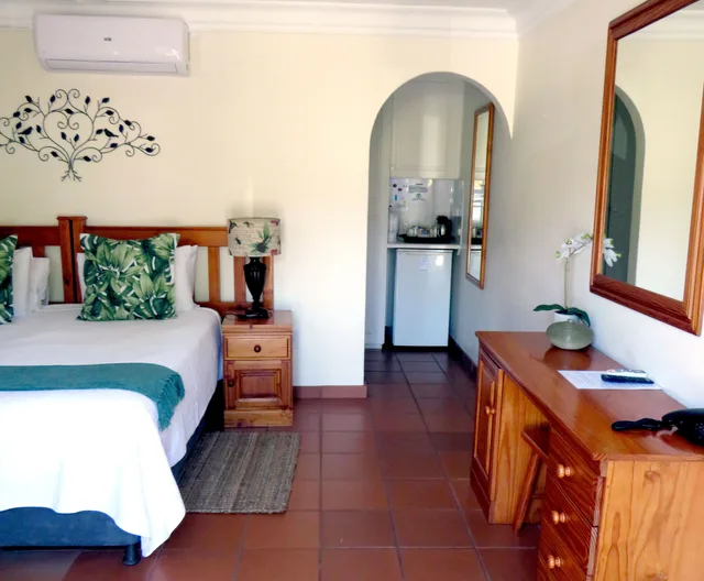 3 Rooms، Mandalay B B 3/4
