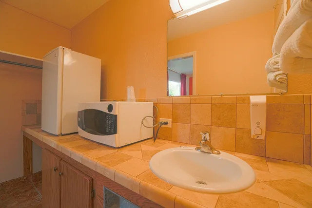 غرفة بسريرين مزدوجين للمدخنين، Vali Ho Motel By OYO Weslaco Mercedes 6/6