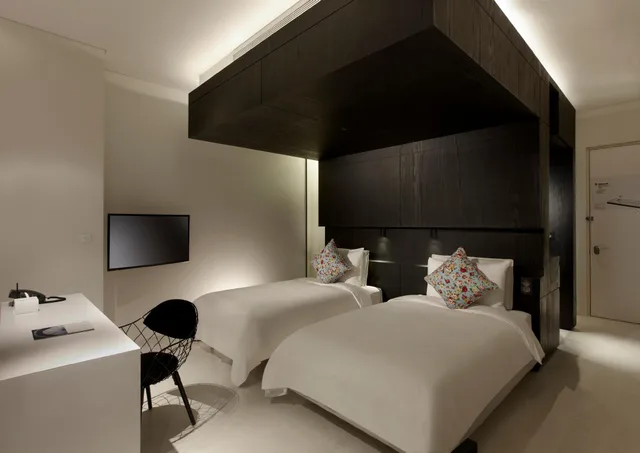 غرفة سوبيريور بسرير كينج وسرير كوين، The Place Tainan 2/2