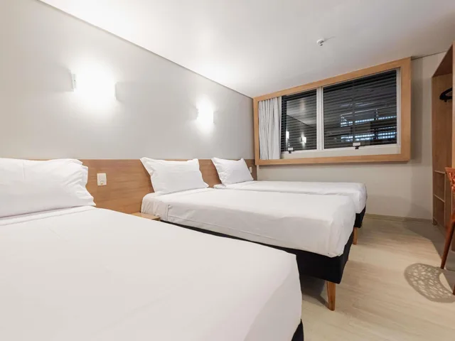 غرفة قياسية ثلاثية بسرير فردي وثلاثة أسرّة، ibis Styles Goiania Shopping Estacao 2/5