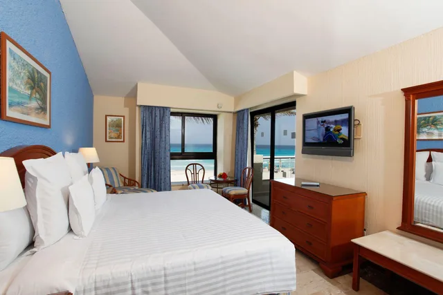 Family, Ocean Front, Premium Level، Occidental Tucancun 1/2