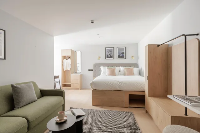 استوديو سوبيريور، Wilde Cambridge City Centre 2/3