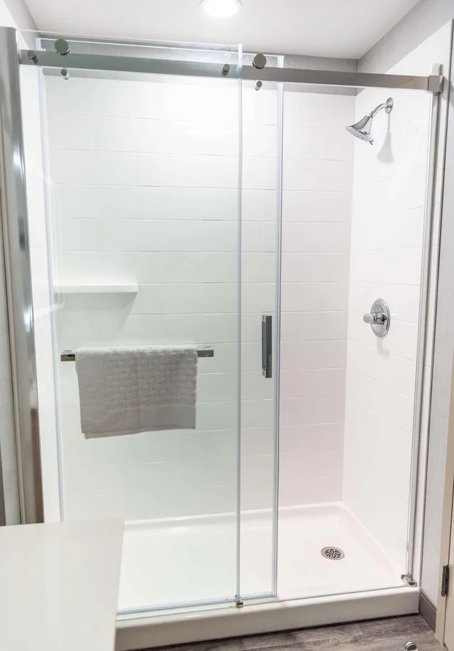 جناح بسرير كينج بجاكوزي، Best Western Premier Executive Residency Medicine Hat 10/10