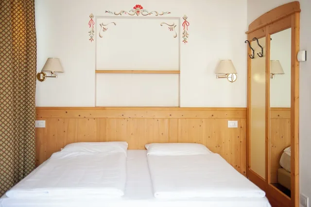 Studio, Double Bed, Sofa, Balcony, Residence Lastei 2/10