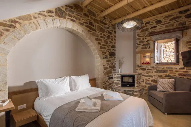 جناح حصري بسرير مزدوج مع أريكة، Lameriana Luxury Village 2/4