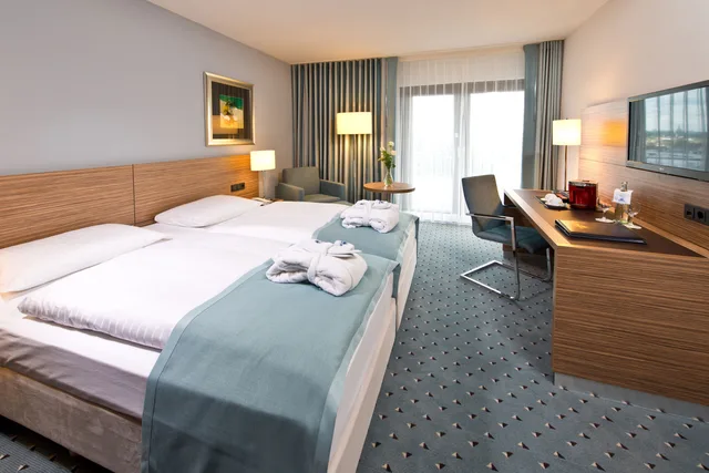 غرفة سوبيريور مفردة بسريرين منفصلين، Maritim Hotel Darmstadt 1/2