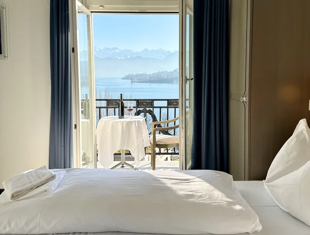 غرفة كلاسيكية بسرير مزدوج أو سريرين منفصلين بإطلالة على البحيرة بشرفة، Hotel Royal Lucerne 5/8