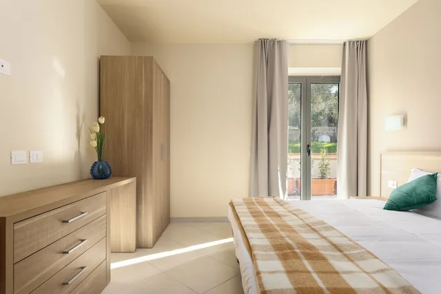 شقة بسريرين كوين، Tuscasi Aparthotel 5/7