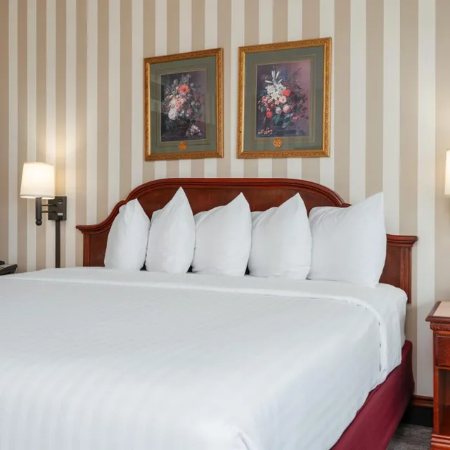 غرفة بسرير كينج بجاكوزي، Bayshore Resort 7/10