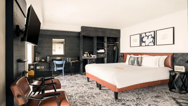 غرفة بسرير كينج، voco Manchester - City Centre, an IHG Hotel 1/10