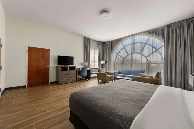 جناح، Quality Inn & Suites Matthews - Charlotte 2/2