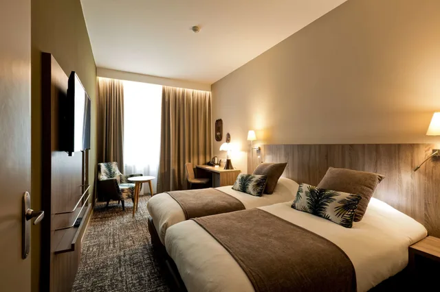 Superior, Queen Bed, Best Western Crequi Lyon Part Dieu 3/10