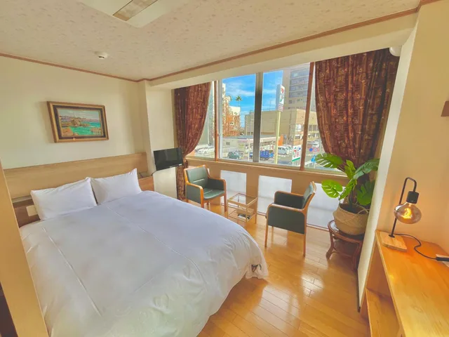 غرفة قياسية بسرير كوين بإطلالة على البحر، Izu no Umi Hotel 1/1