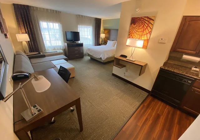 جناح استوديو بسرير كوين بمطبخ، Staybridge Suites Great Falls 4/4