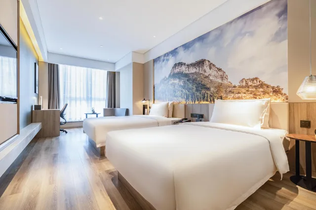 Elegant, Twin Beds, Attic، Atour Hotel (Liuquan Road, Zibo Hi-tech Zone) 1/1