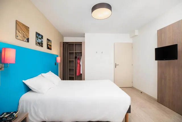 3 Rooms, Lake View، SOWELL Family Pignada Plage 2/7