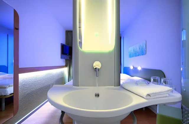 Standard, Double Bed, Ibis Budget Dresden City 5/5