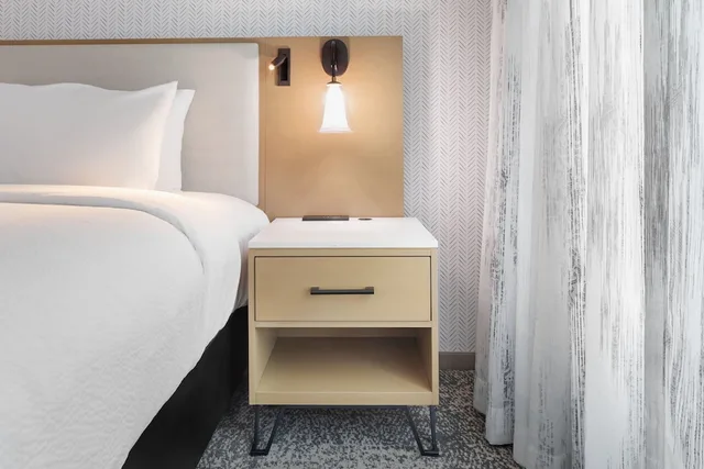 جناح بسرير كينج بغرفة نوم واحدة مع أريكة، Residence Inn Chatsworth 7/7