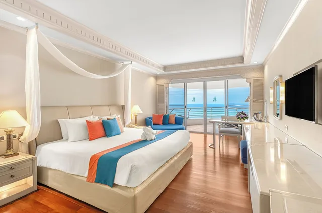 Grand, Plus, King Bed, Sea View، Royal Cliff Grand Hotel 2/10