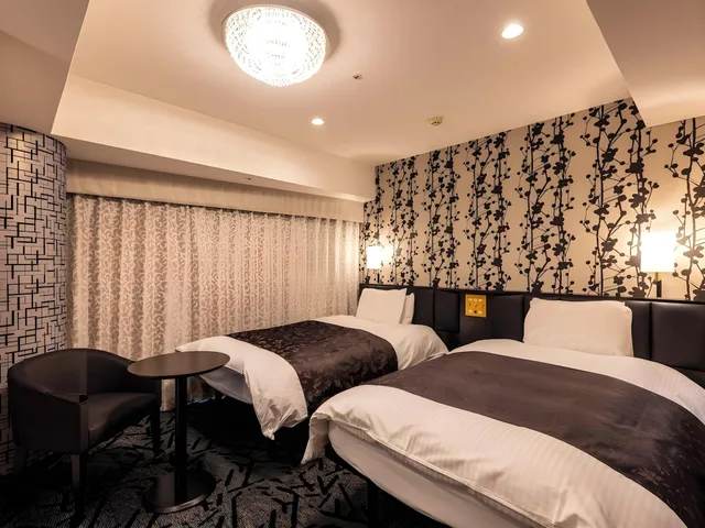 غرفة ديلوكس ركنية بسريرين مزدوجين، APA Hotel Kanazawa-Ekimae 1/2