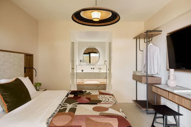2 Bedrooms, Deluxe, Suite, Sea View, Eagles Palace - Small Luxury Hotels of the World 5/9