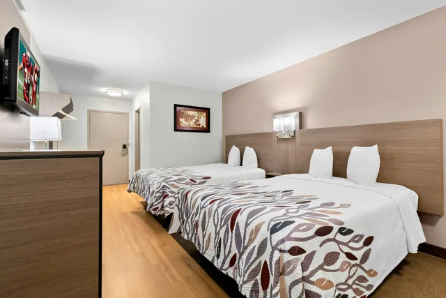 غرفة ديلوكس بسريرين مزدوجين، Red Roof Inn Harrisburg North 1/4