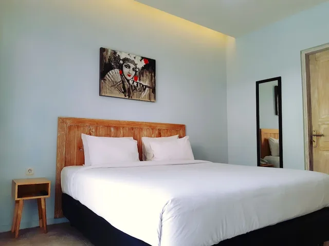 Deluxe, Queen Bed, Pool Access، The Beach House Resort 1/7