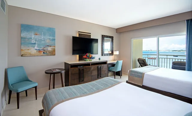 2 Bedrooms, Villa, 1 King and 2 Double Beds, 2 Murphy Beds, Ocean Front, Kitchen، The Villas at Simpson Bay Beach Resort 4/5