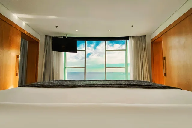 جناح ثلاثي، Hotel Nacional Rio de Janeiro 4/10
