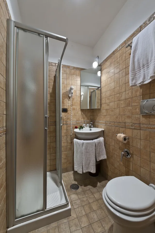 Standard, Single, Relais Dei Papi 4/5
