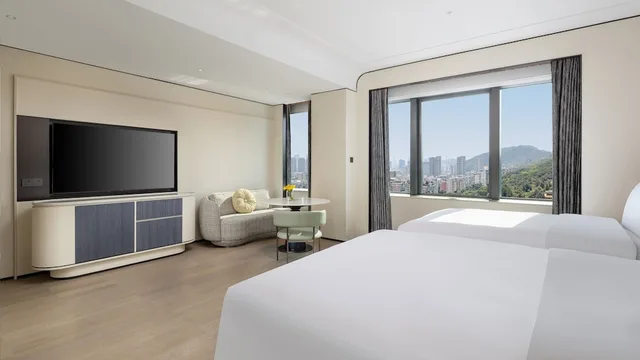 غرفة غراند بسرير كوين وسرير مزدوج، Xiamen Sm City By Ihg 3/5