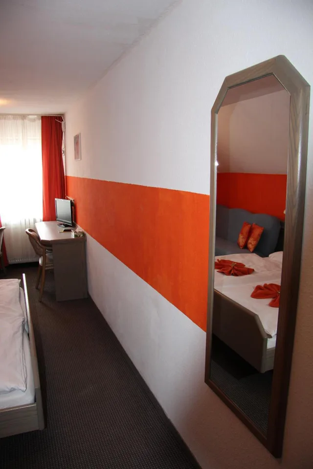 Deluxe, Double Bed, Hotel am Schloss Neuenstein 7/10