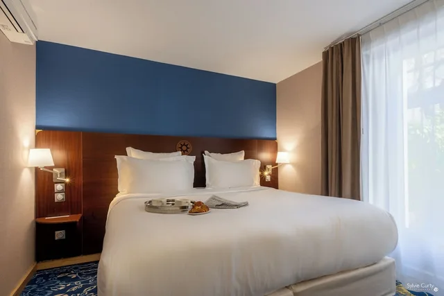 Discovery, Pool Side، Hotel Le Yachtman 2/10