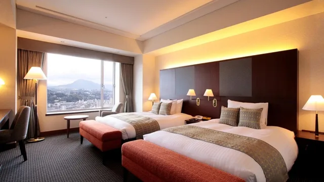 Imperial, Suite, Twin Beds, Night View، Hotel Nikko Oita Oasis Tower 1/1