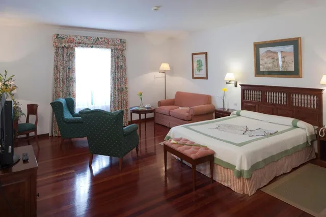 غرفة قياسية بسرير مزدوج أو سريرين منفصلين، Parador de La Palma 3/5