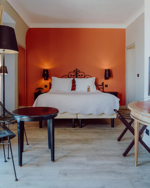 جناح جونيور بسرير كوين، Hotel Le Grimaldi by HappyCulture 1/1