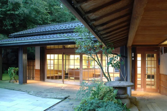 Semi Room, Japanese Western, Suite, Twin Beds, Tatami, Main Building، Yoshidaya Sannokaku 1/1