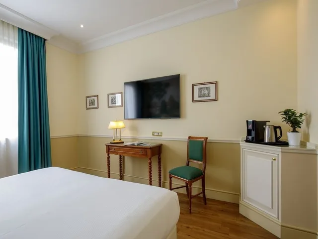 غرفة كلاسيكية بسرير مزدوج، Donna Laura Palace Hotel 1/6
