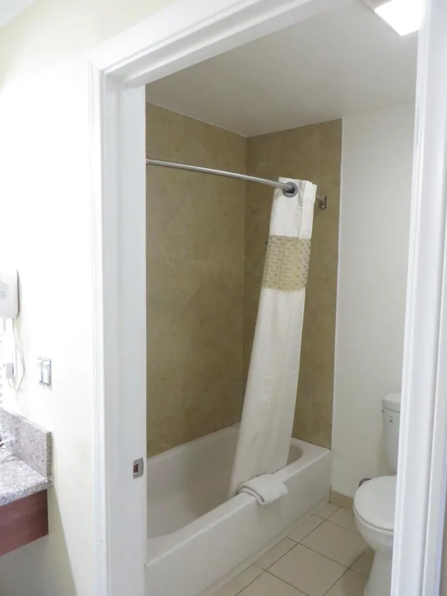 غرفة بسريرين كوين، National Inn Garden Grove 9/10