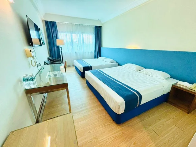 غرفة ديلوكس بسريرين كينج، Tyng Garden Hotel Sandakan 1/1