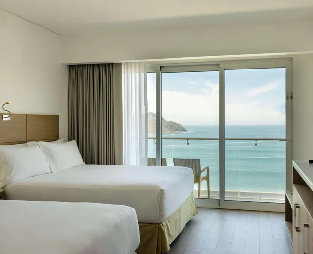 Junior Suite, 2 Double Beds, Ocean Front، DoubleTree by Hilton Mazatlan 3/7