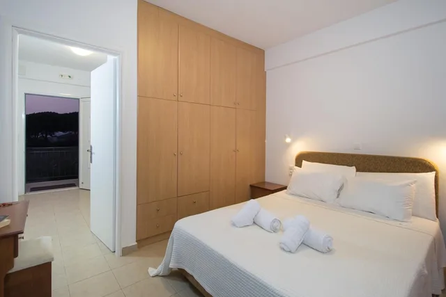 جناح بإطلالة على البحر، Romanos Beach Villas 1/10