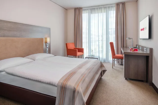 غرفة بزنس، Intercityhotel Dresden 3/7