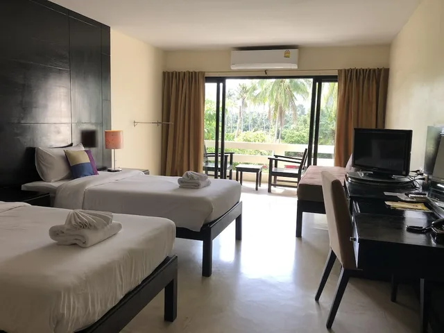 Deluxe, Double or Twin Bed, Balcony, Amarin Samui Hotel 2/6