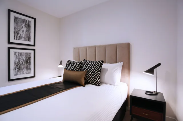 شقة بسريرين كوين بغرفتي نوم، Alex Perry Hotel And Apartments 2/6