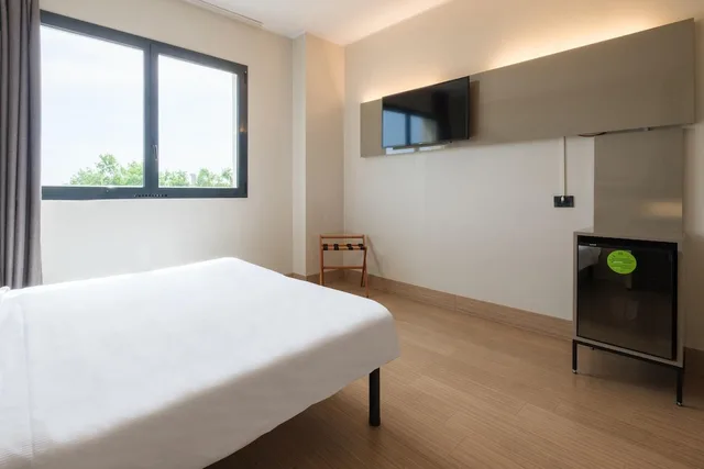 غرفة سوبيريور بسرير كوين، B&B Hotel Faenza 1/7