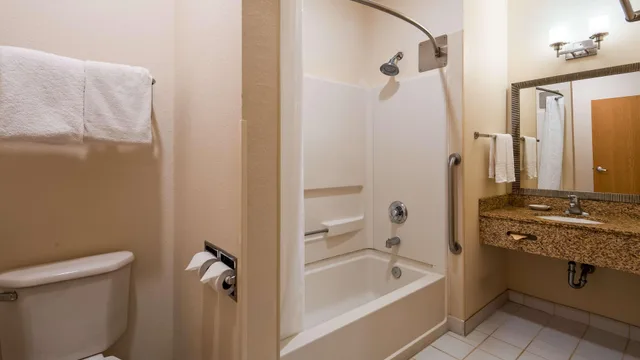 غرفة، Best Western Plus Peoria 4/6